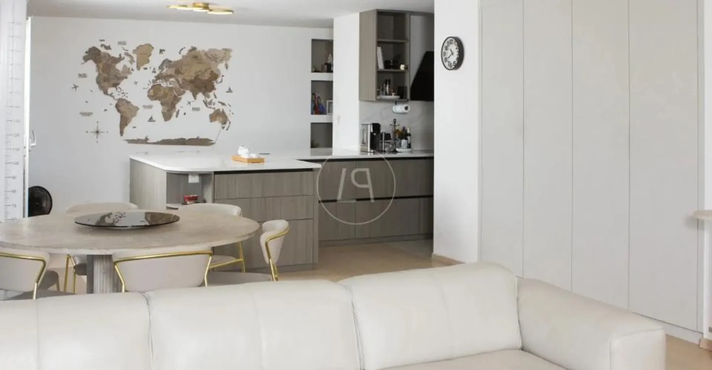 Renovated apartment near ISL in Mont-sur-Lausanne - Photo 3 of 10