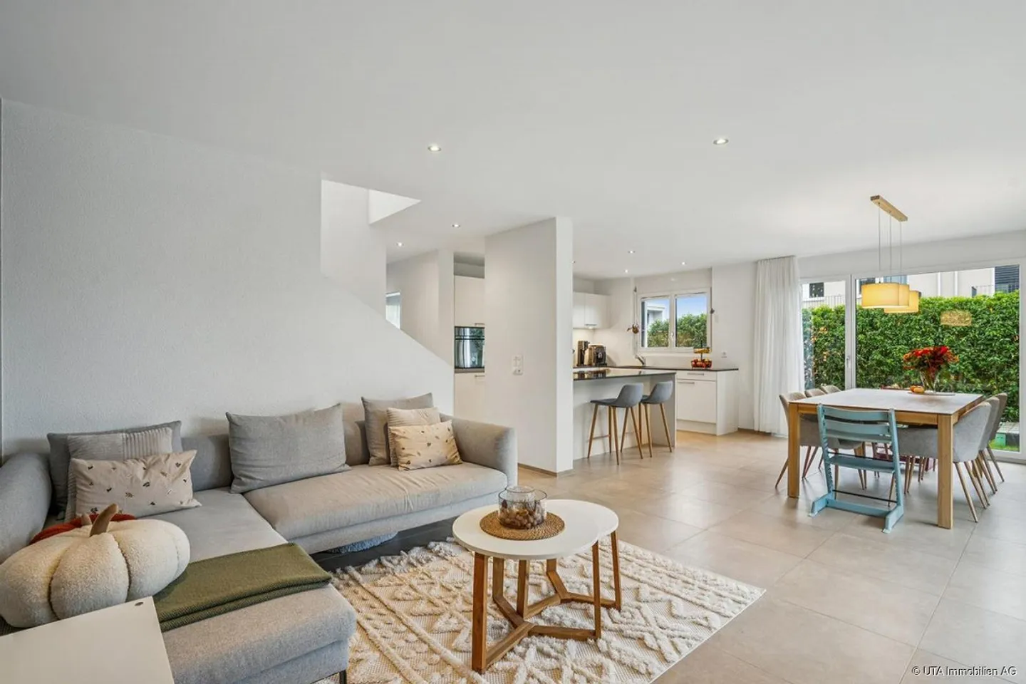 Maison individuelle neuve dans un quartier idyllique de maisons individuelles - Photo 5 sur 18