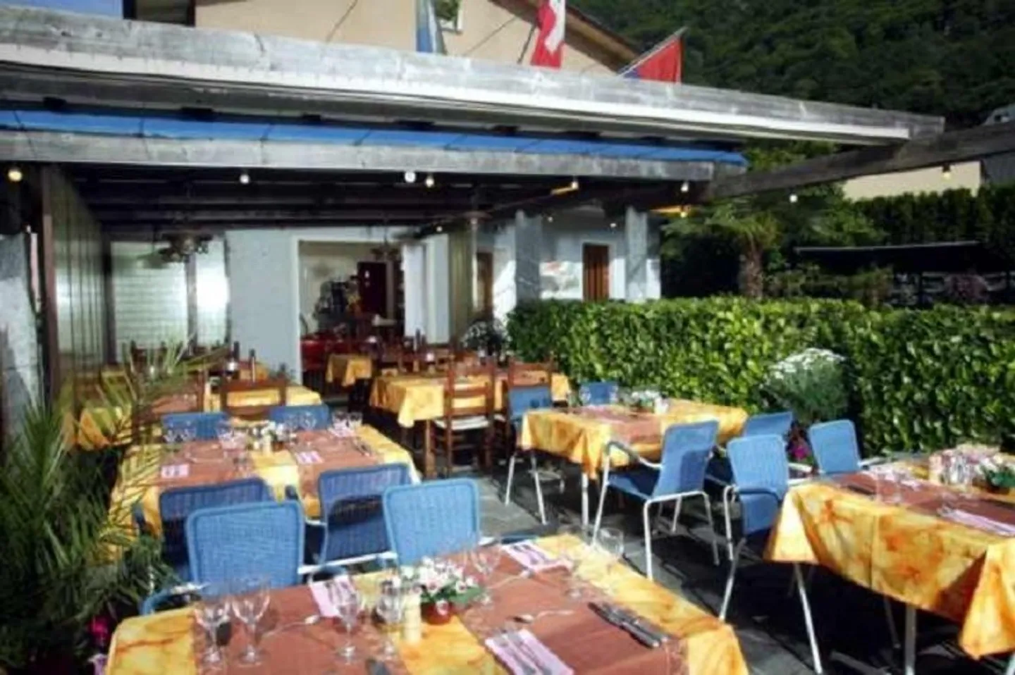 Pension-Restaurant près de Locarno - Photo 1 sur 9