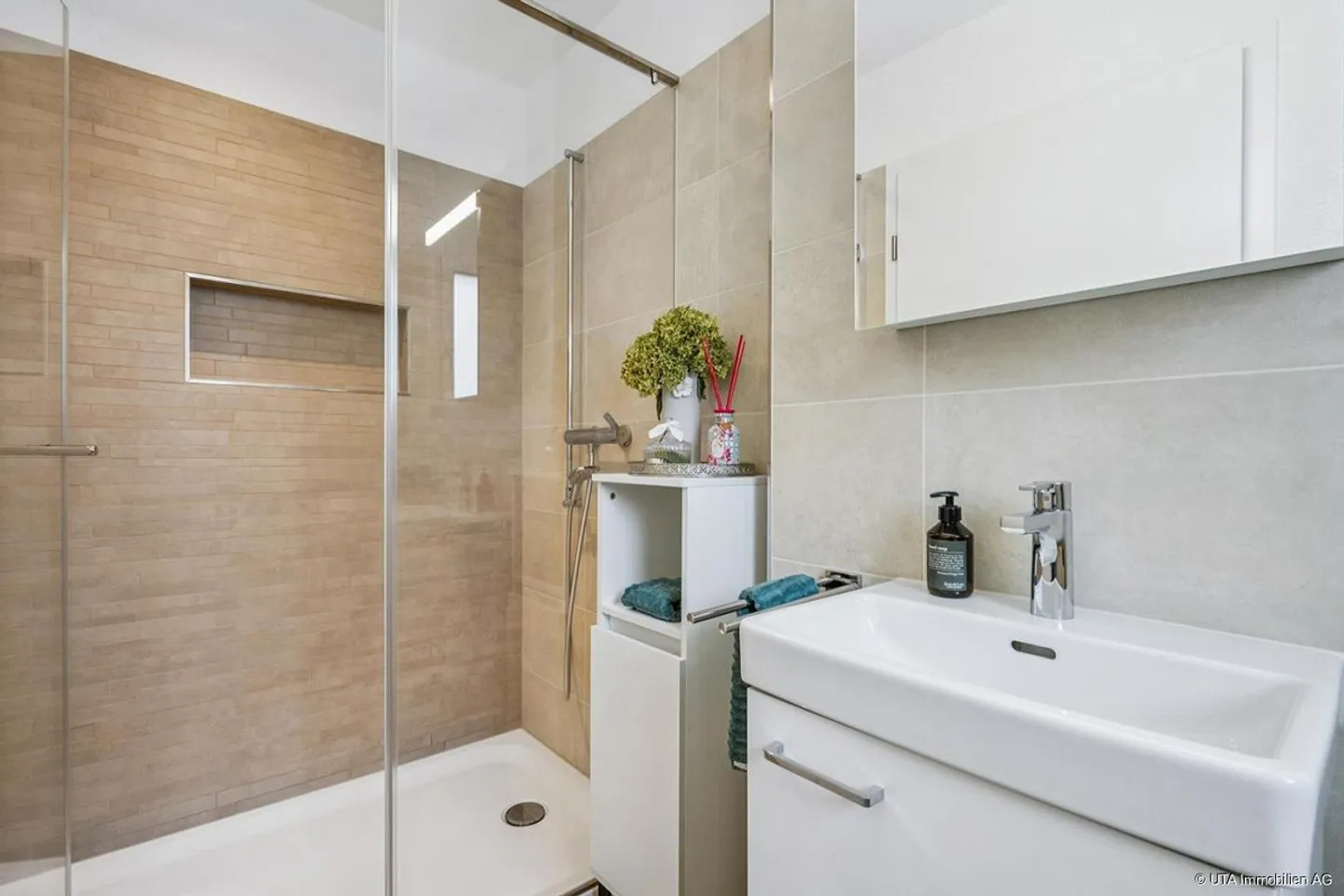 Maison individuelle neuve dans un quartier idyllique de maisons individuelles - Photo 6 sur 18