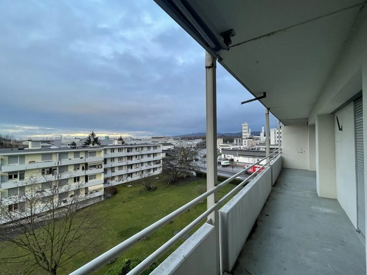 Appartamento 1 stanza luminoso ristrutturato a Pratteln - Foto 6 di 6