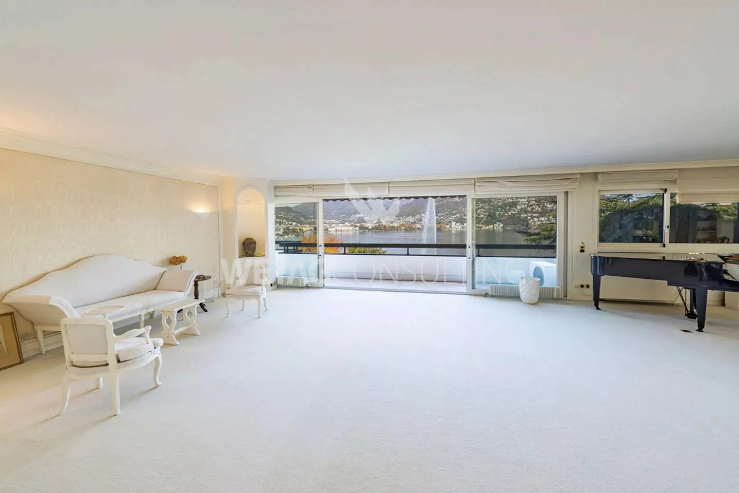 Appartamento lussuoso con grande terrazza e vista incantevole su... - Foto 2 di 10