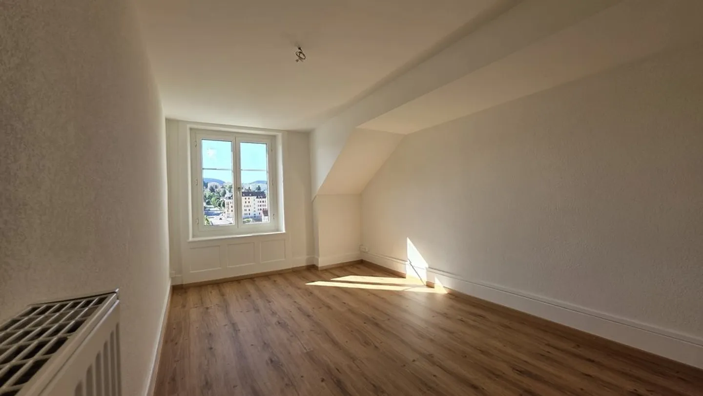 Bel appartement de 3 pièces avec tout le confort à un prix de location attractif - Photo 3 sur 10