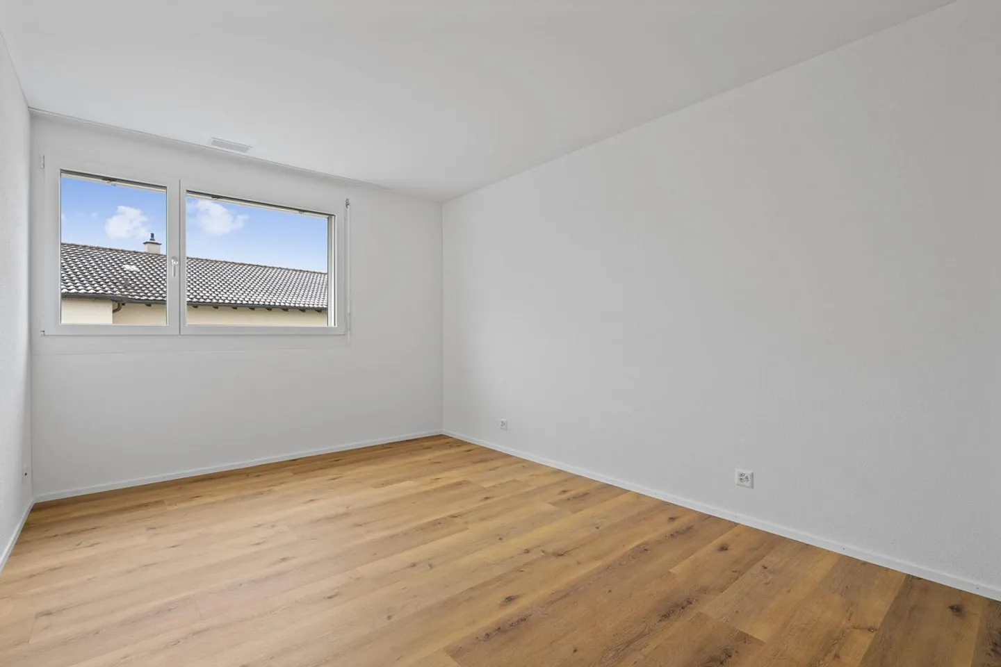 Central, modern 3.5 room apartment - Photo 10 of 26