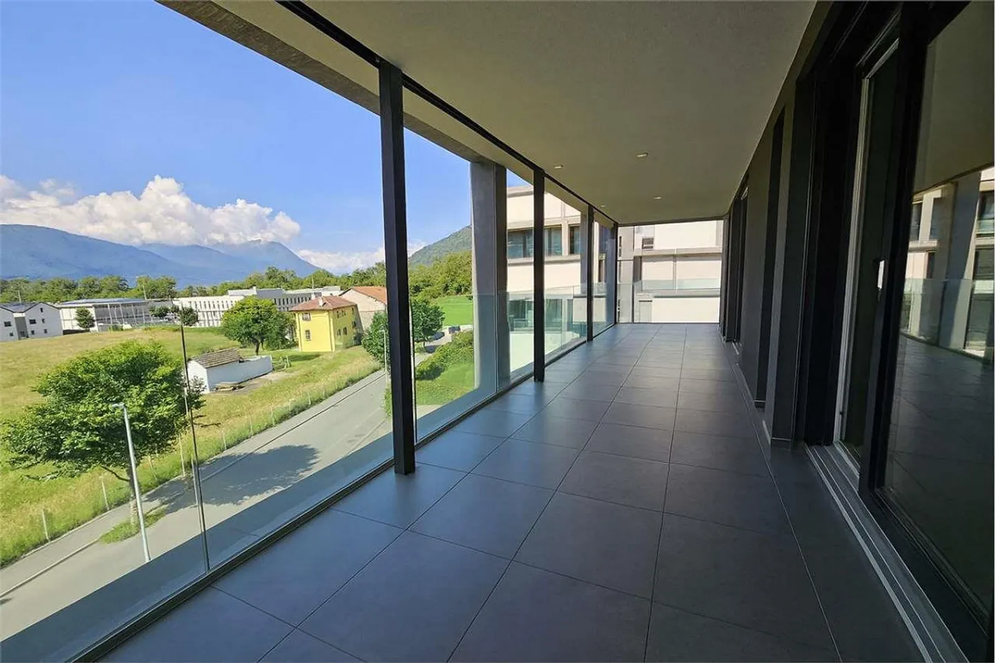 Appartamento 3.5 locali con terrazza - Foto 1 di 12