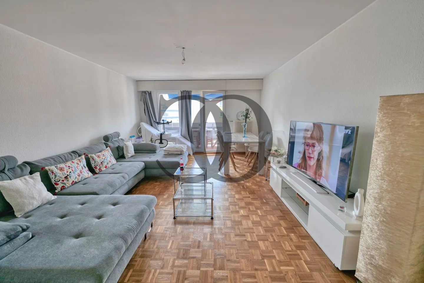 En exclusivité ! Appartement 2.5 pièces avec vue sur le lac - Photo 1 sur 9