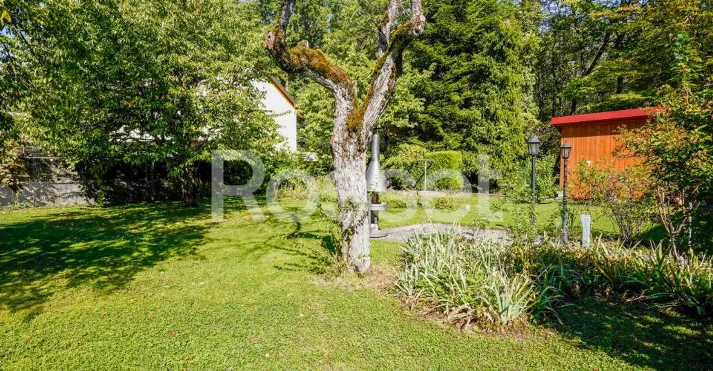 Belle bâtisse du XIXe à rénover au coeur de Céligny - Foto 6 di 6