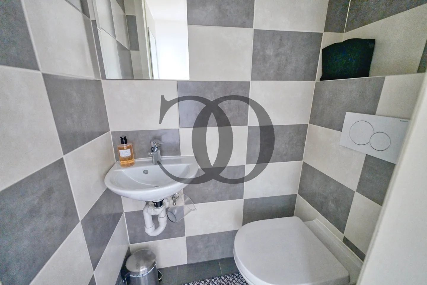 En exclusivité ! Appartement 2.5 pièces avec vue sur le lac - Photo 6 sur 9