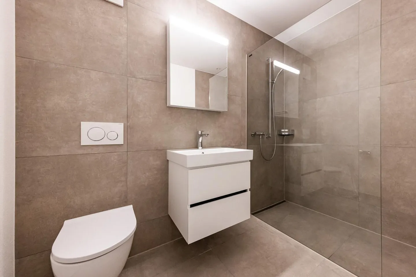 Modernes 3.5-Zimmer-Apartment - Foto 4 von 6