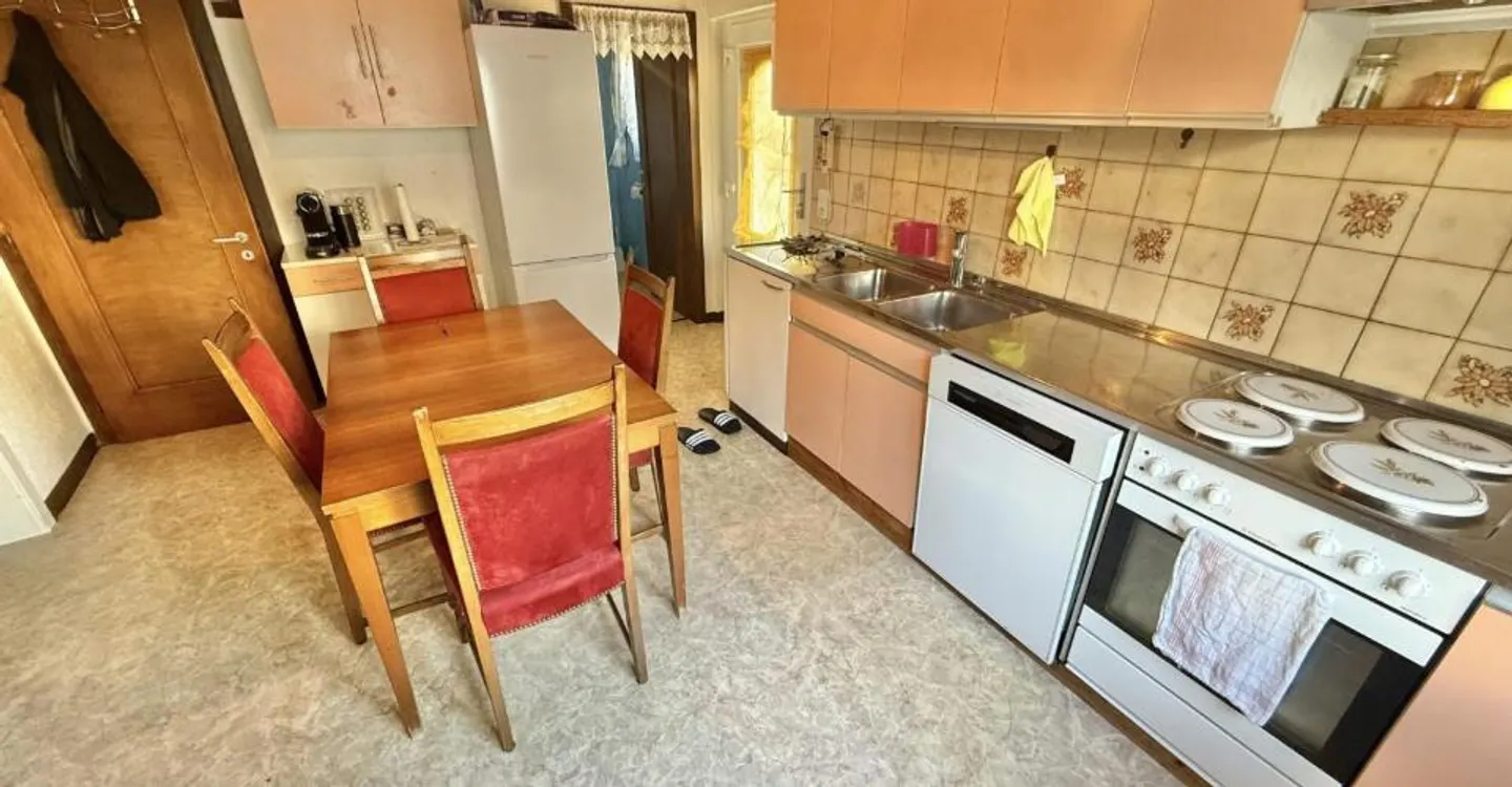Semi-Detached House 3.5 Rooms - Photo 10 of 13