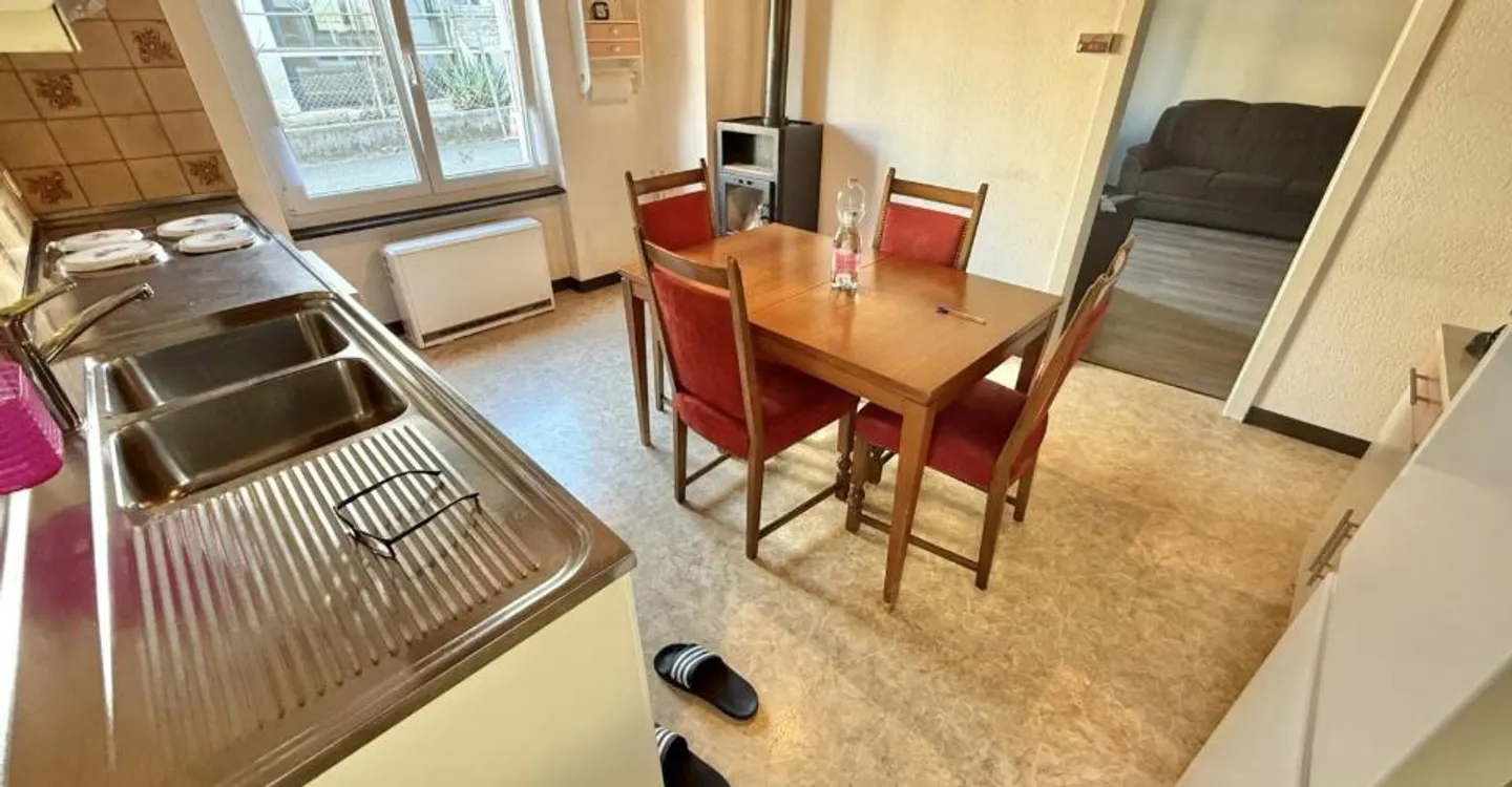 Semi-Detached House 3.5 Rooms - Photo 11 of 13