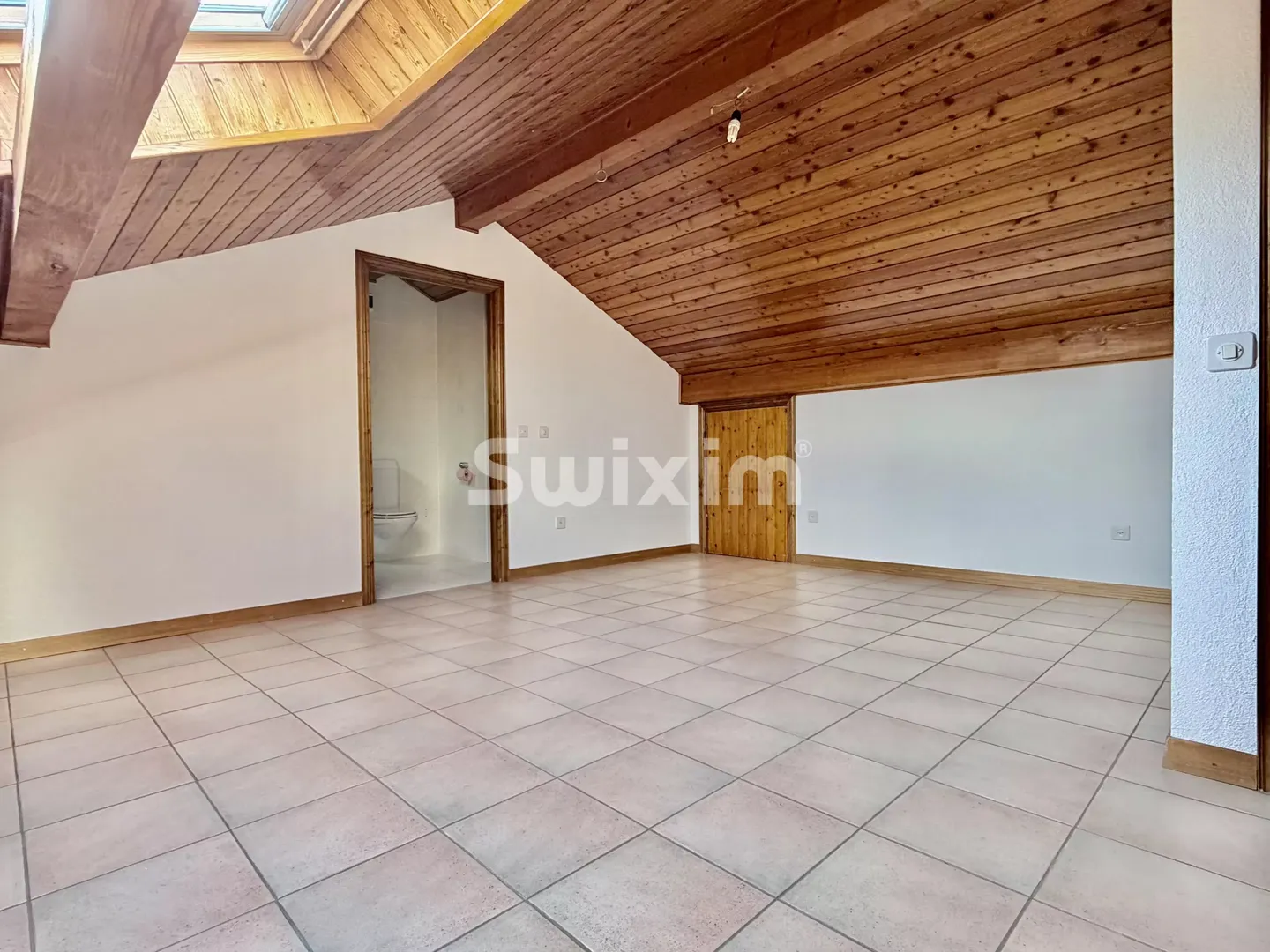 Casa Familiare in Zona Tranquilla - Foto 8 di 10
