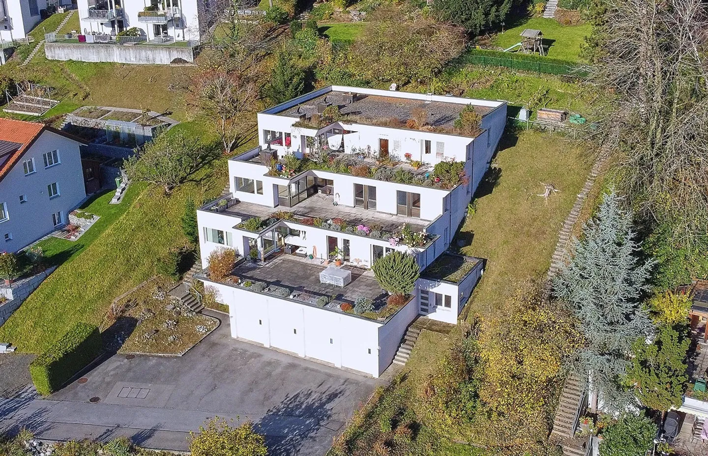 Posizione residenziale da sogno - Foto 3 di 26