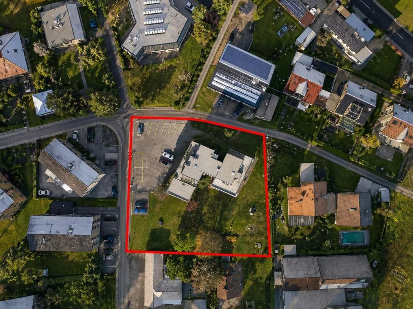 Appartement spacieux de 5,5 pièces dans un emplacement familial à Erlen - Photo 3 sur 19