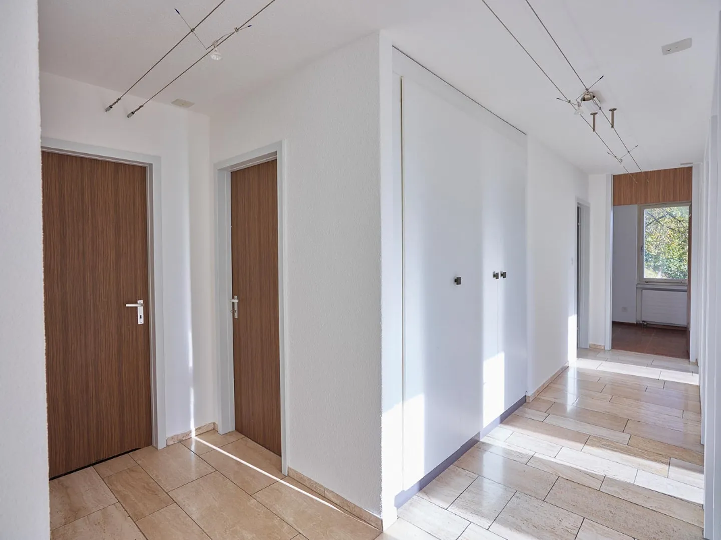 Posizione residenziale da sogno - Foto 22 di 26