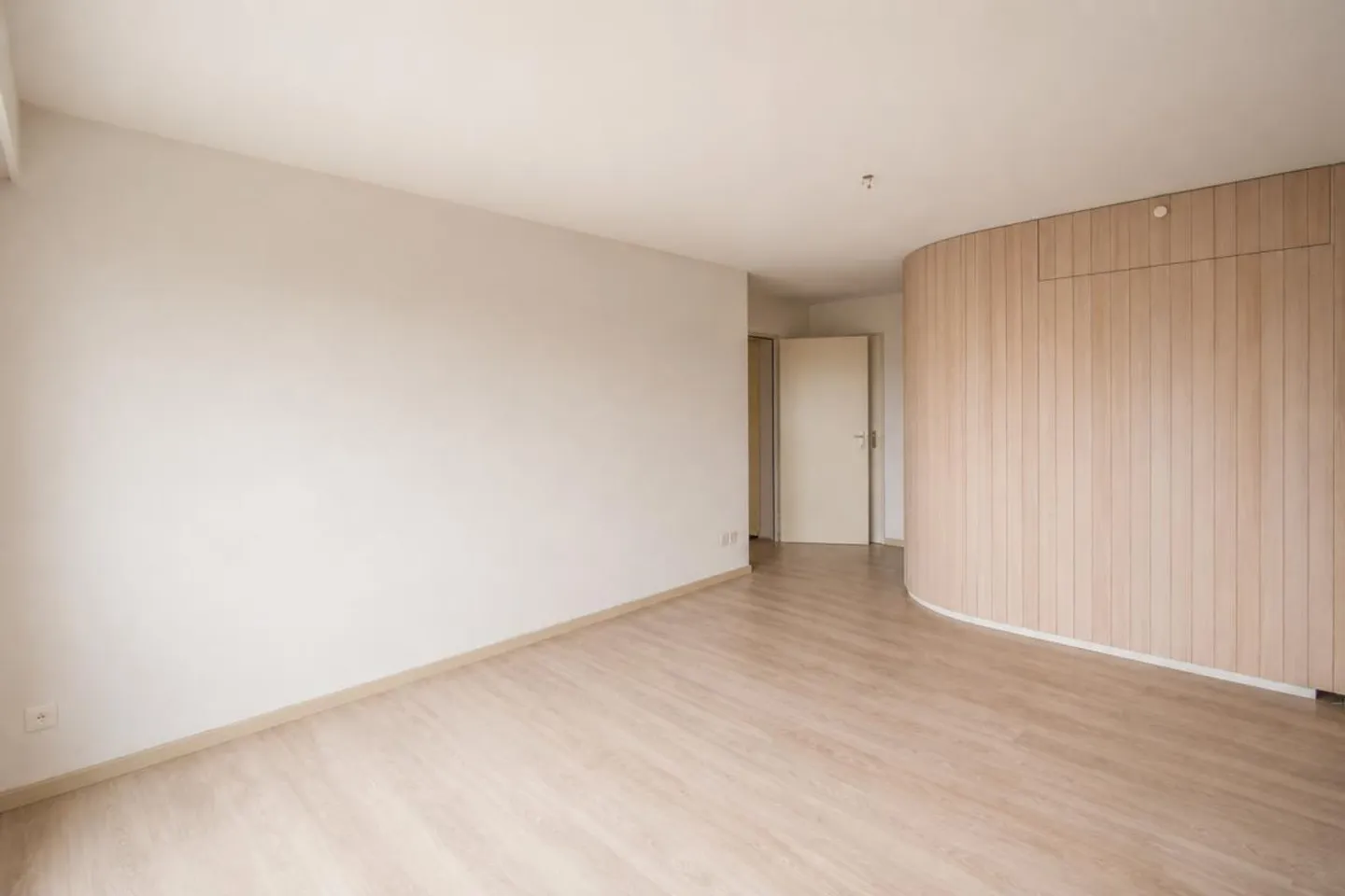 Appartement spacieux de 5,5 pièces dans un emplacement familial à Erlen - Photo 8 sur 19