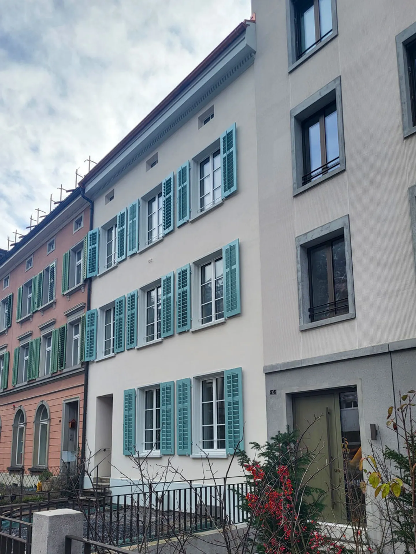 Living in the city center of Glarus - Photo 1 of 9