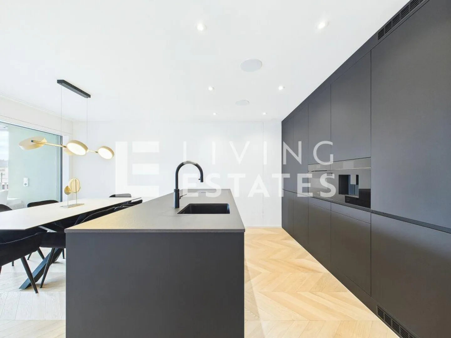 DESIGN APARTMENT - QUALITY AND COMFORT IN PERFECT HARMONY - Photo 4 of 15