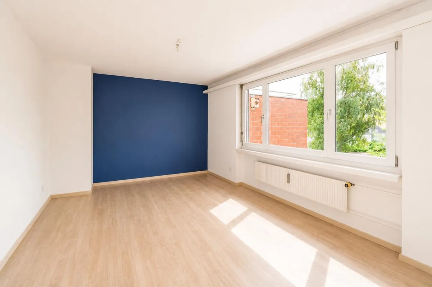 Appartement spacieux de 5,5 pièces dans un emplacement familial à Erlen - Photo 12 sur 19