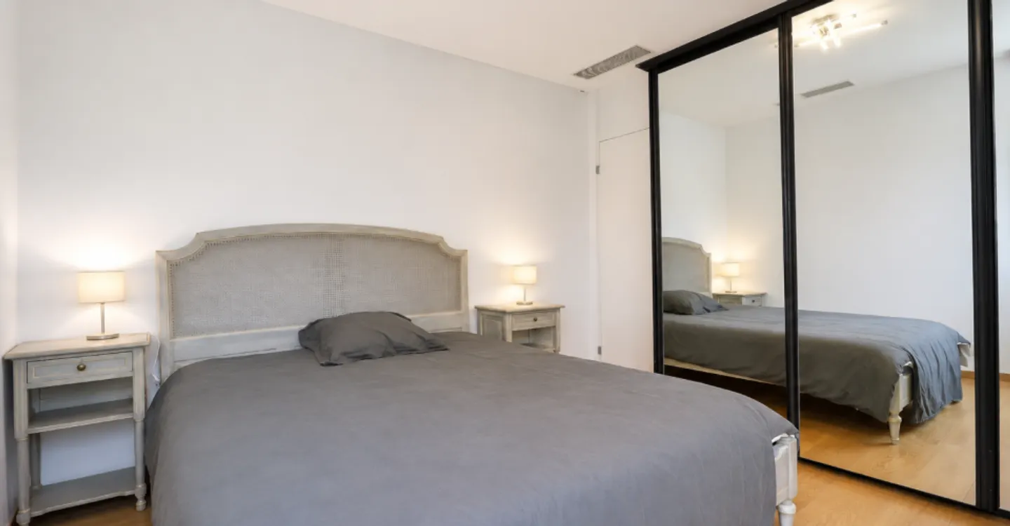 Außergewöhnliches Penthouse mit Panoramablick auf den See und die Berge - Foto 9 von 11