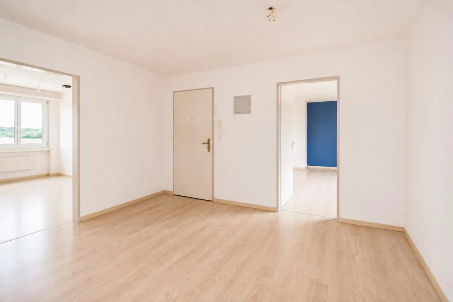 Appartement spacieux de 5,5 pièces dans un emplacement familial à Erlen - Photo 14 sur 19