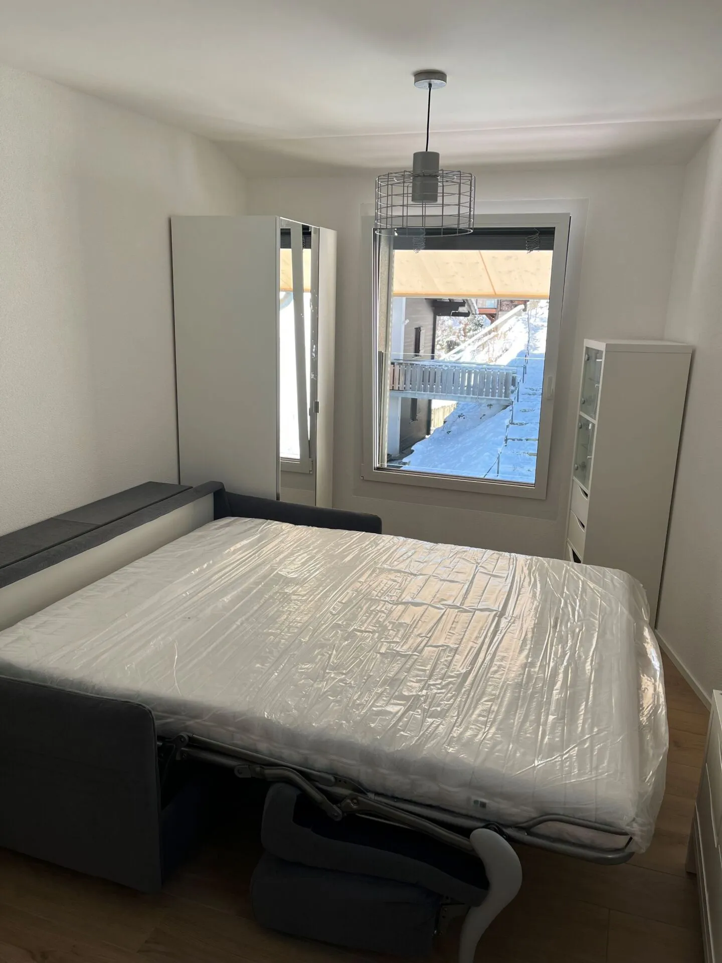 GRENAT-GRYON - STUDIO IN AFFITTO PER L'ANNO O PER LA STAGIONE INVERNALE - Foto 4 di 9