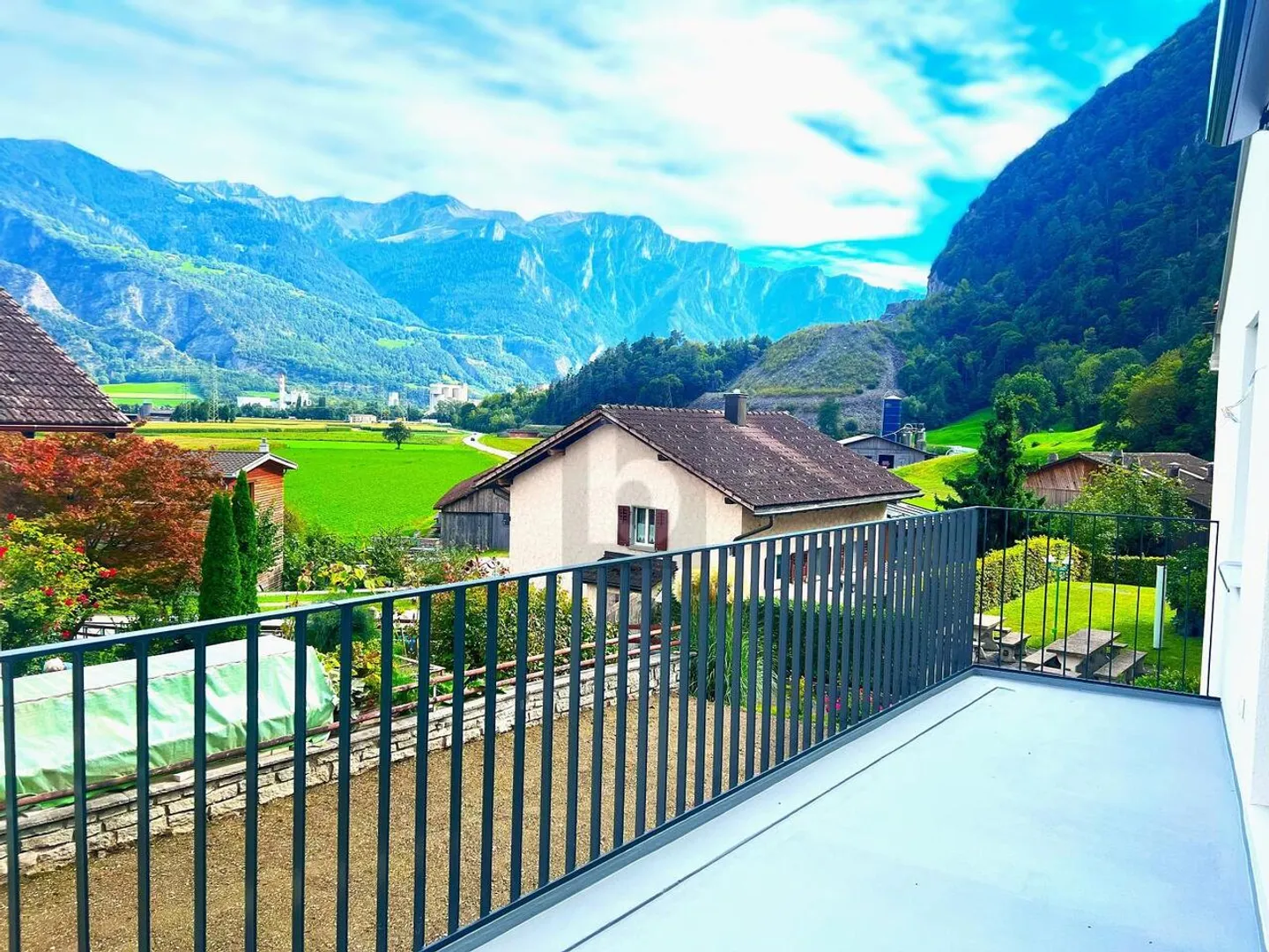 LUMINEUX ET CALME - Photo 1 sur 6