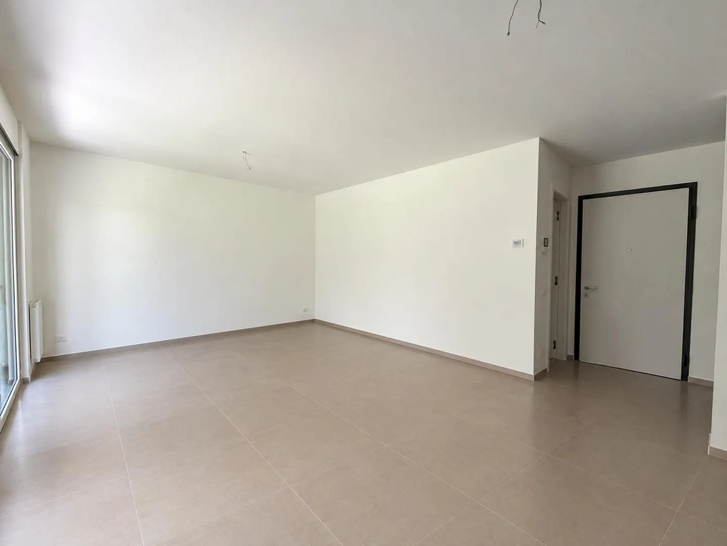Nuovo appartamento-studio con giardino - Foto 6 di 11