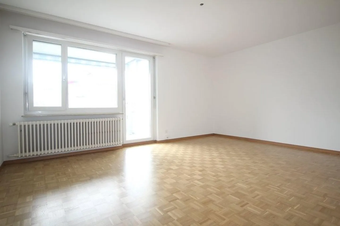 Central living in Dietikon - Photo 3 of 6