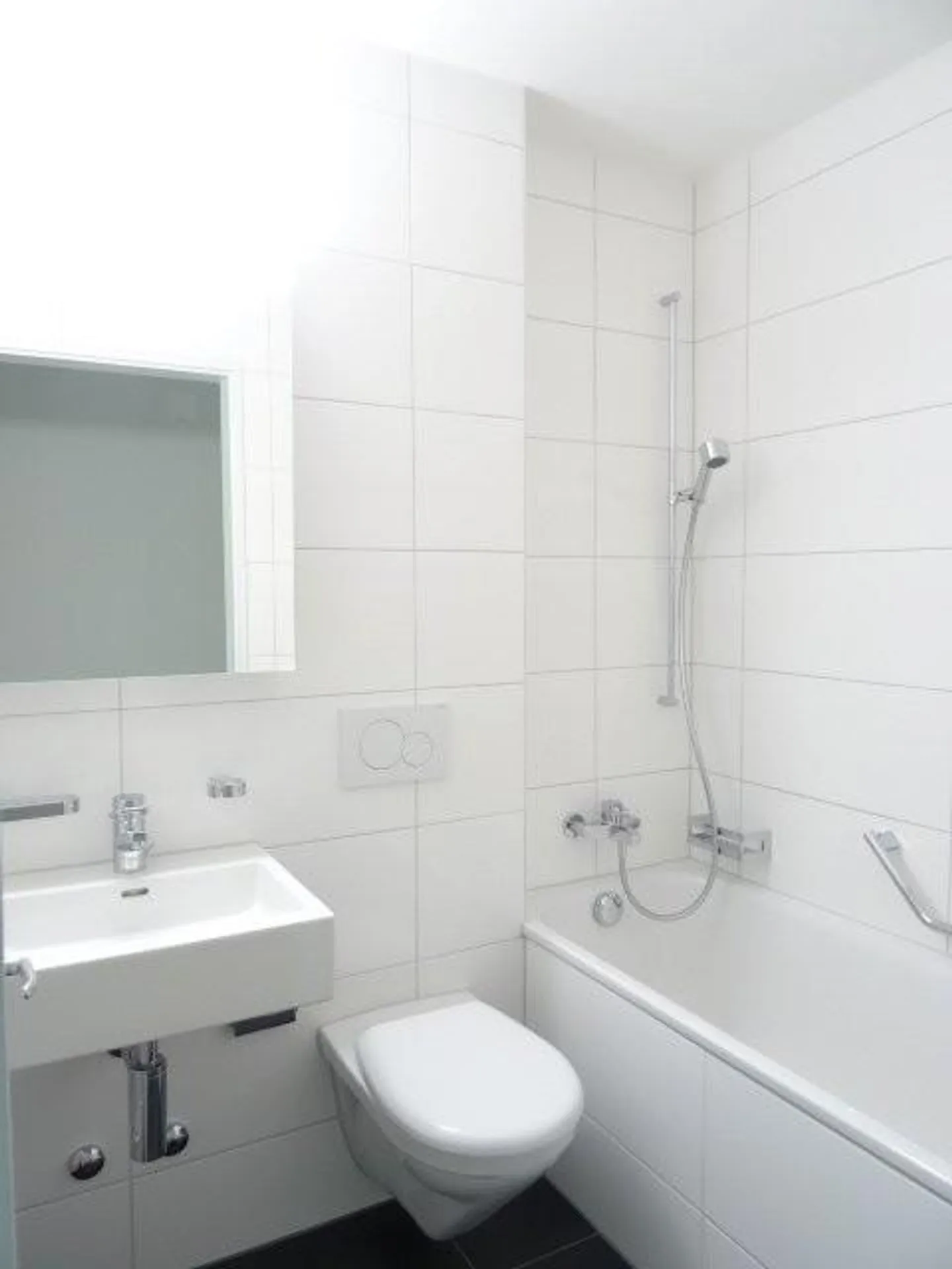 Appartement Duplex 4.5 pièces dans un quartier familial verdoyant - Photo 5 sur 9