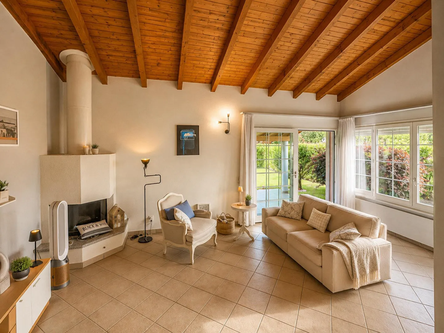 Casa unifamiliare con giardino a Stabio - Photo 1 sur 19