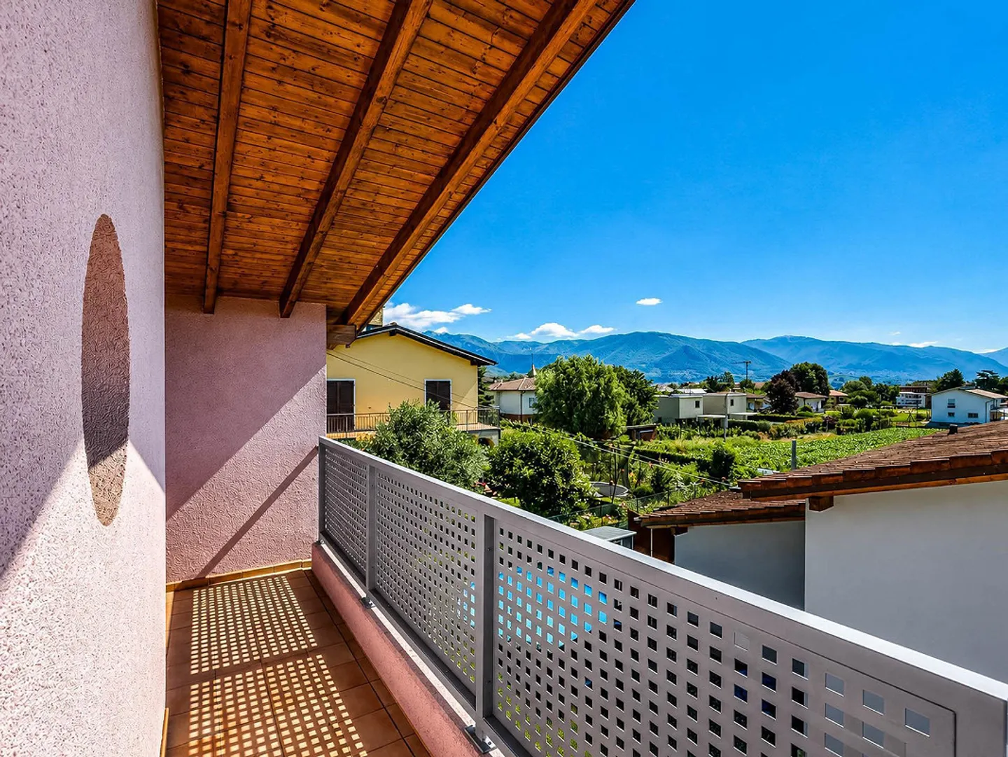 Casa unifamiliare con giardino a Stabio - Photo 11 sur 19