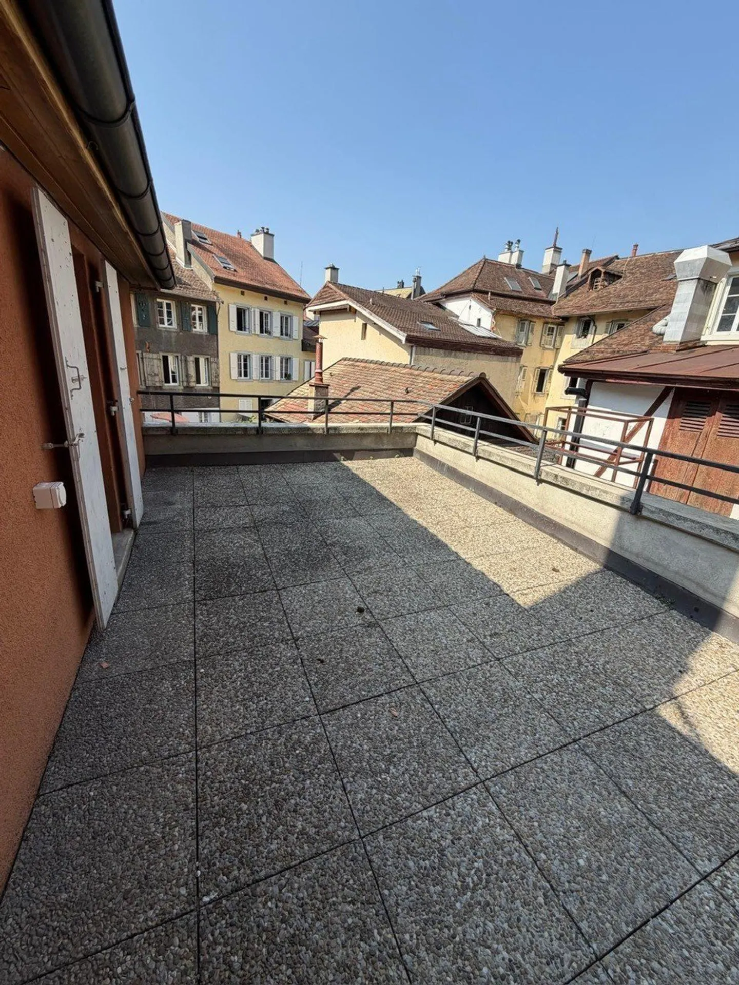 Charmant Duplex à Vevey - Photo 2 sur 7
