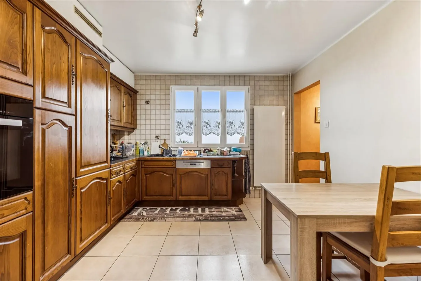 Character house with a view of the Orbe plain - Photo 4 of 12