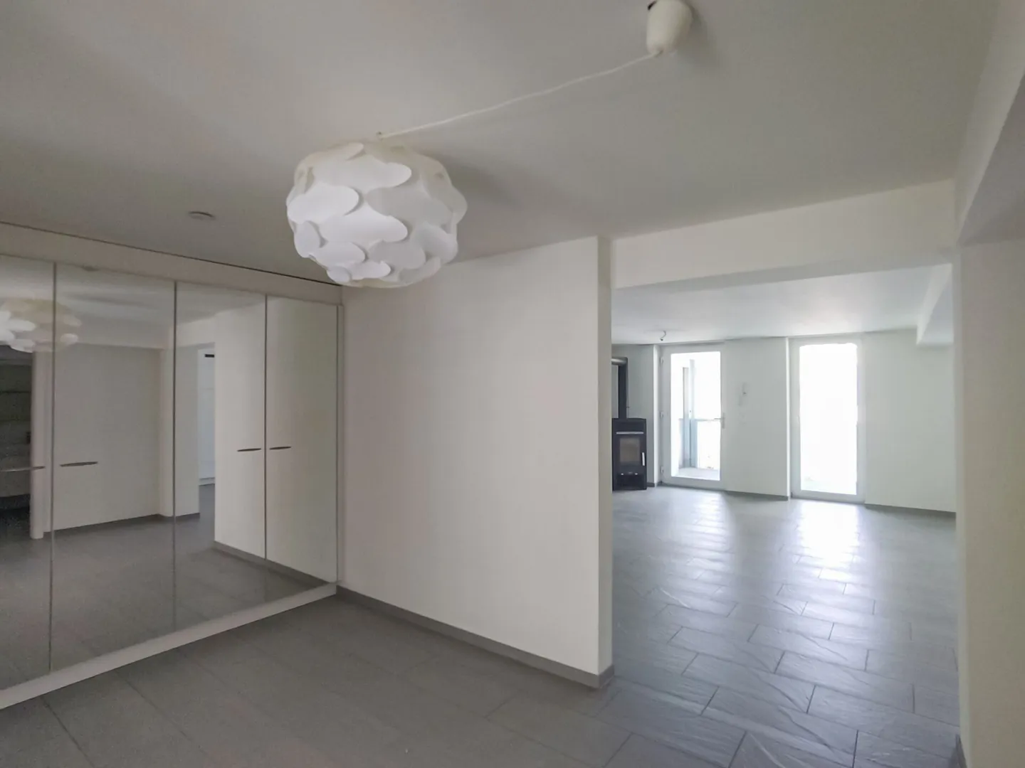 Appartement de 3,5 pièces situé au centre de Bienne - Photo 5 sur 7