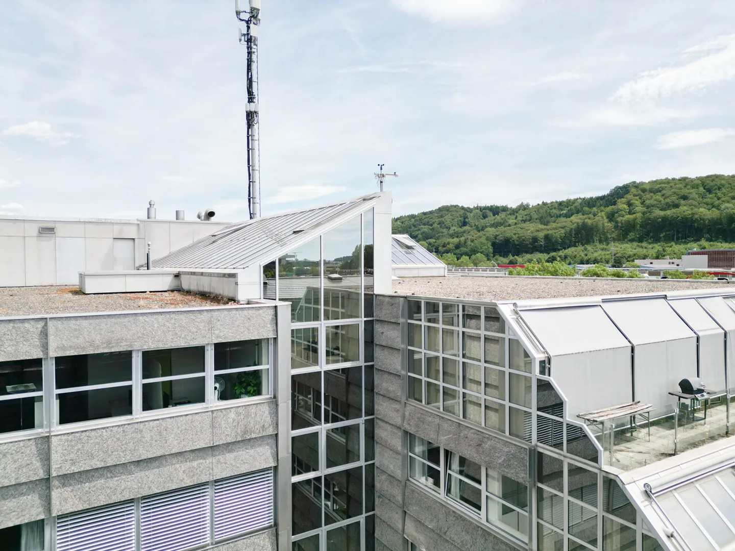 Deux propriétés commerciales, un investissement attrayant - Photo 5 sur 7