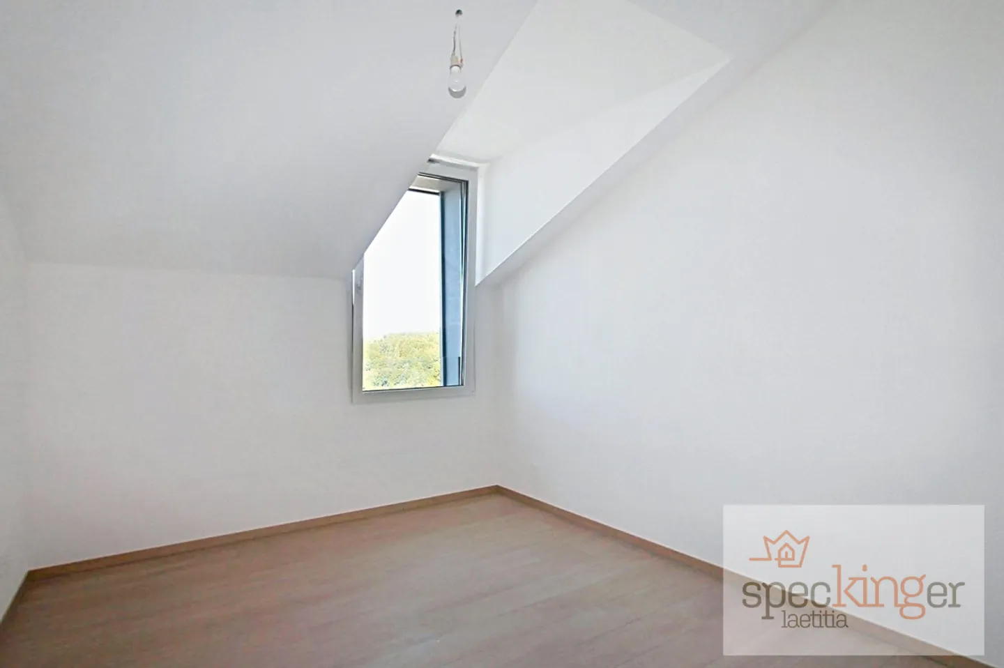 Helles 5,5-Zimmer-Apartment, Terrasse, sehr schöne Seesicht - Foto 7 von 13