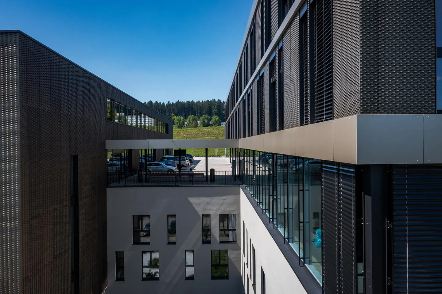 Spazi commerciali per uffici e servizi nel Neudorf-Center - Foto 5 di 13