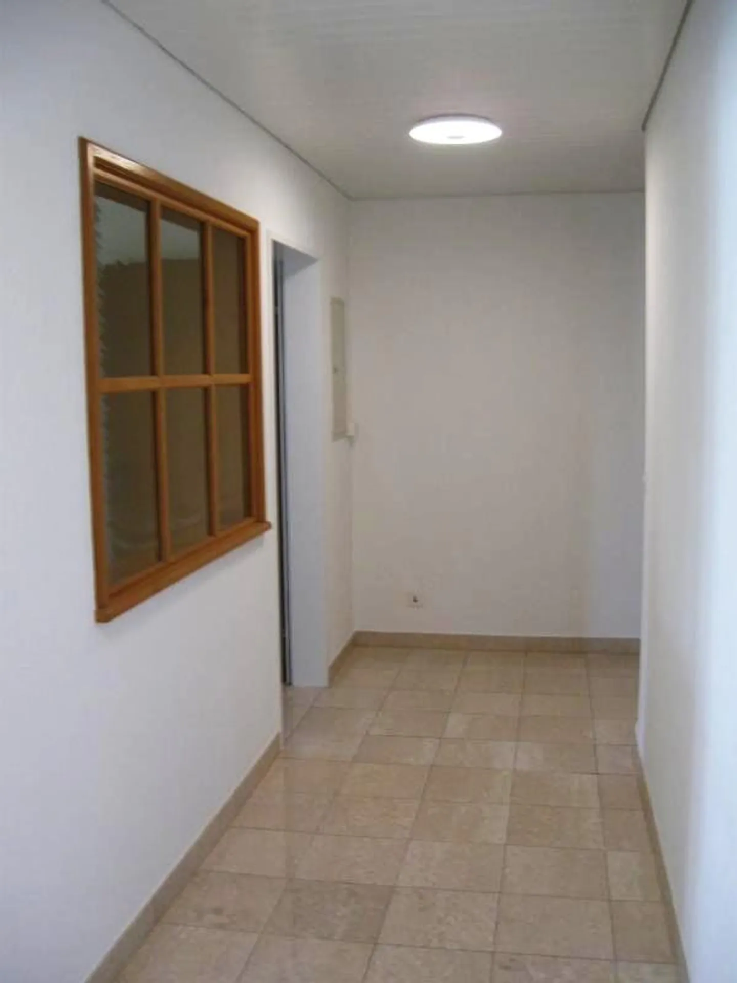 Appartement 4.5 pièces près du centre et de la gare de Weinfelden - Photo 2 sur 9