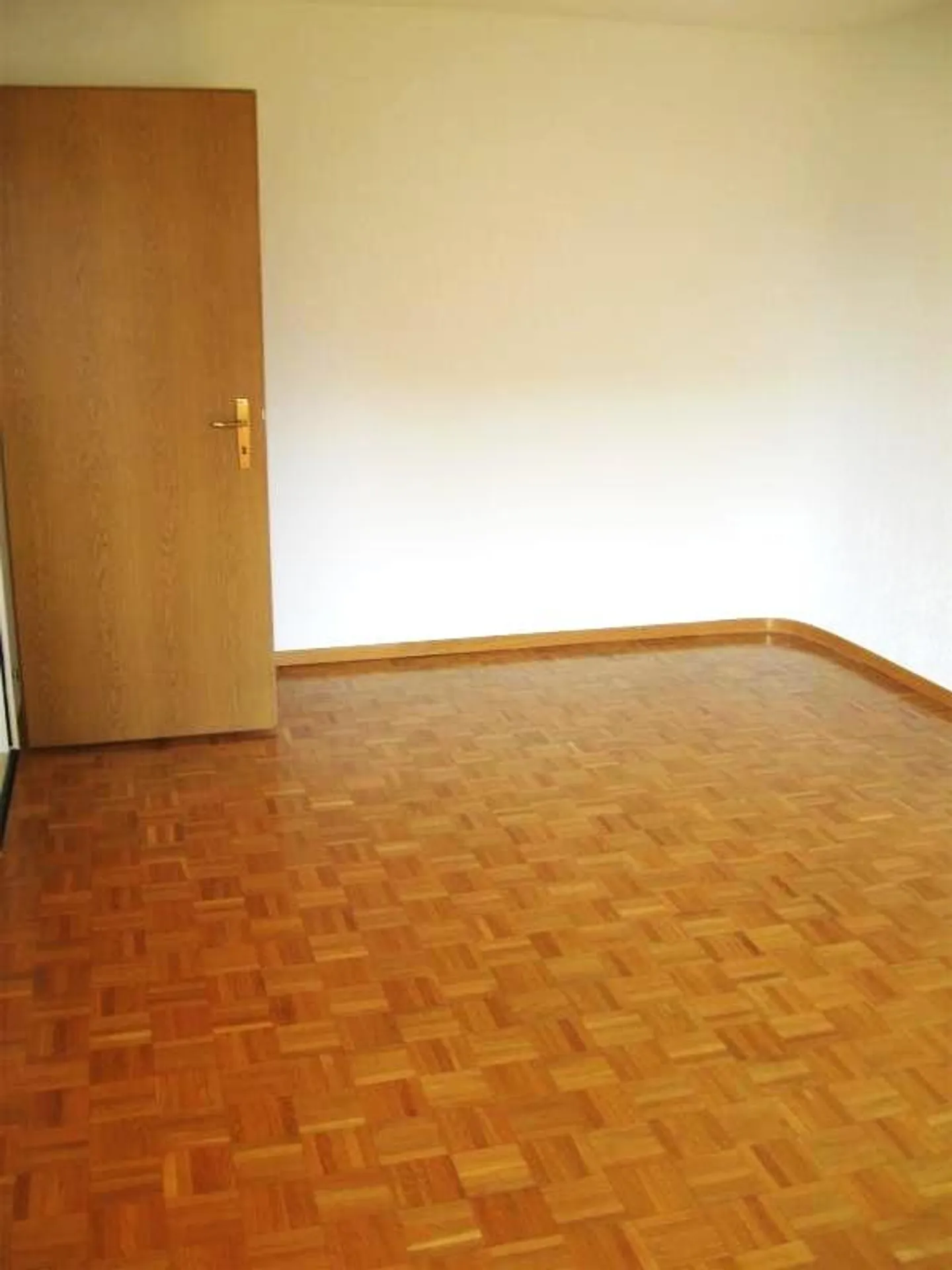 Appartement 4.5 pièces près du centre et de la gare de Weinfelden - Photo 8 sur 9
