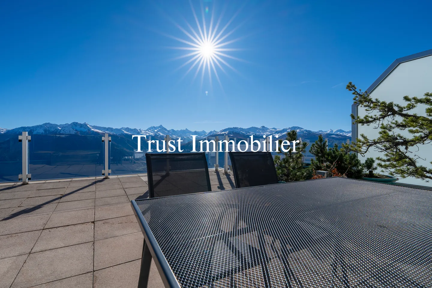 5004. Panoramic view from this vast penthouse, SKI IN / OUT - Photo 5 of 32