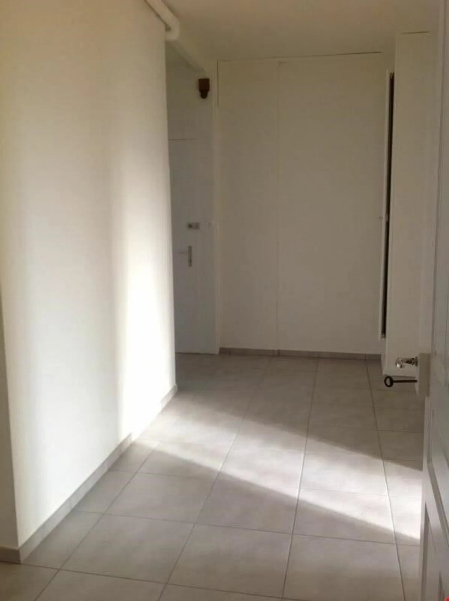 Appartement Charmant dans Quartier Calme - Photo 4 sur 9