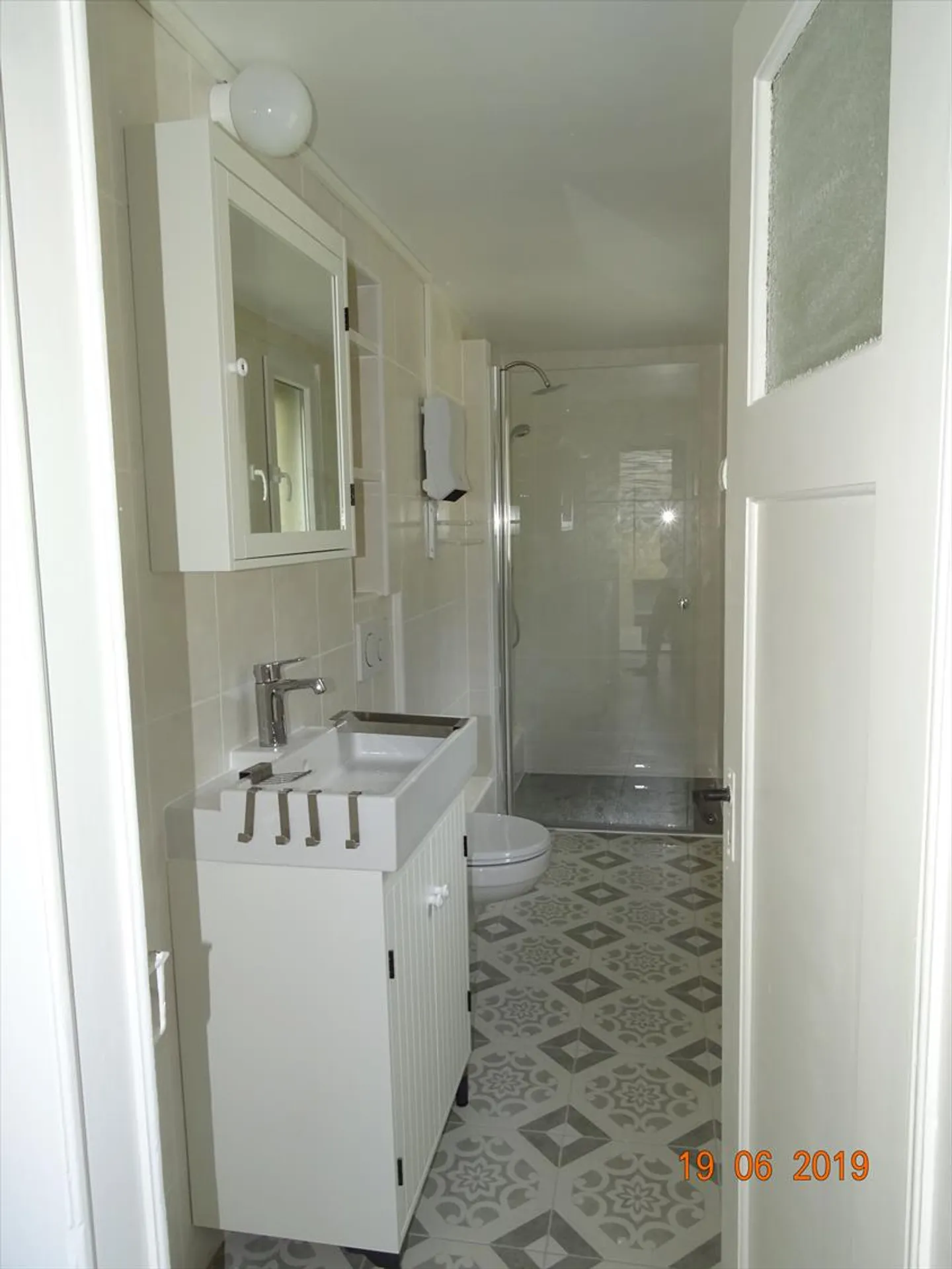 4-room apartment - Photo 3 of 10