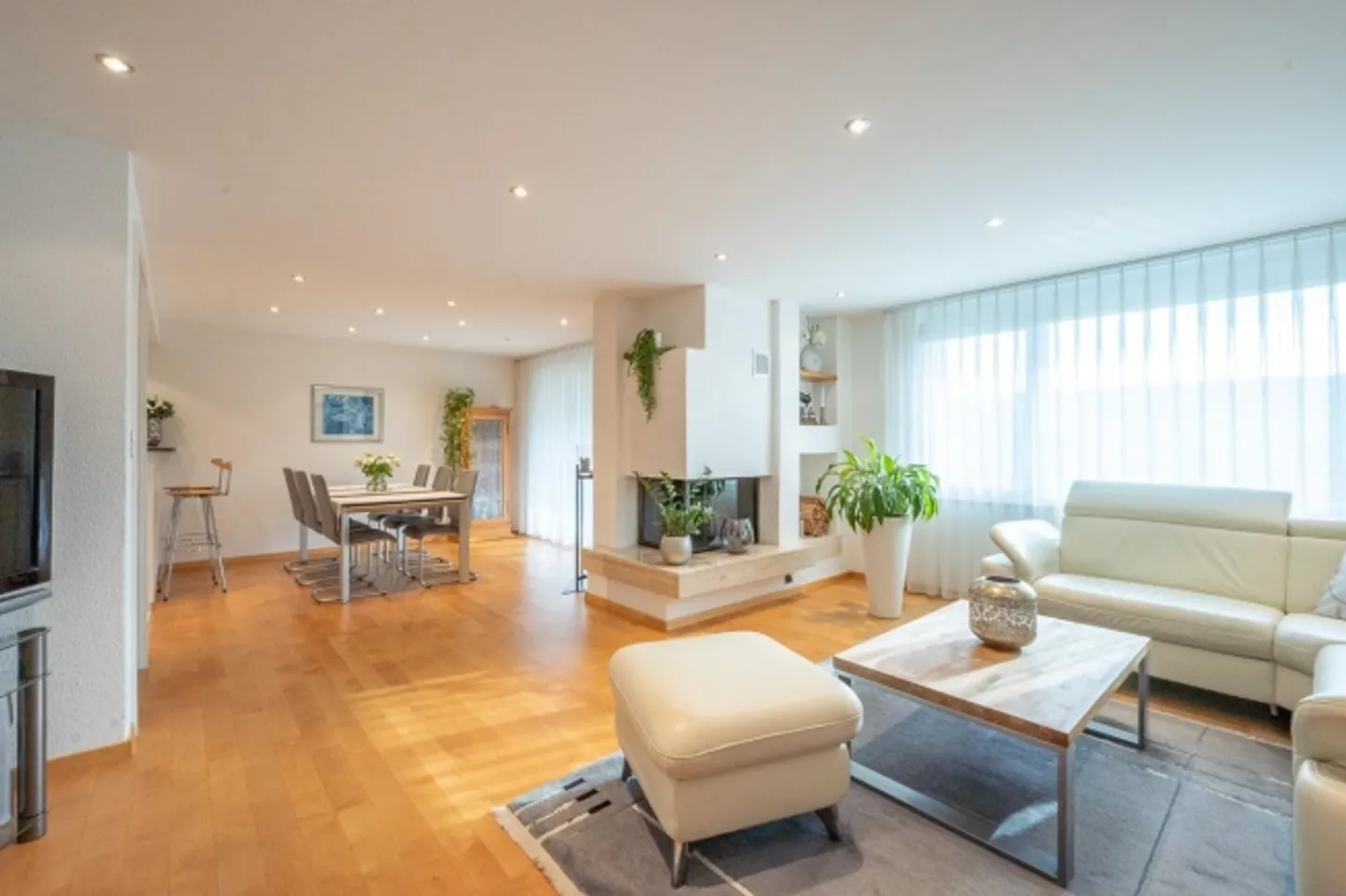 Well-maintained 5.5-room terraced single-family house - Photo 3 of 13