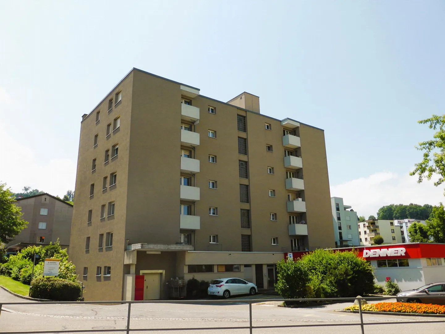 Spazio di stoccaggio di 82 m² in affitto - Foto 1 di 1