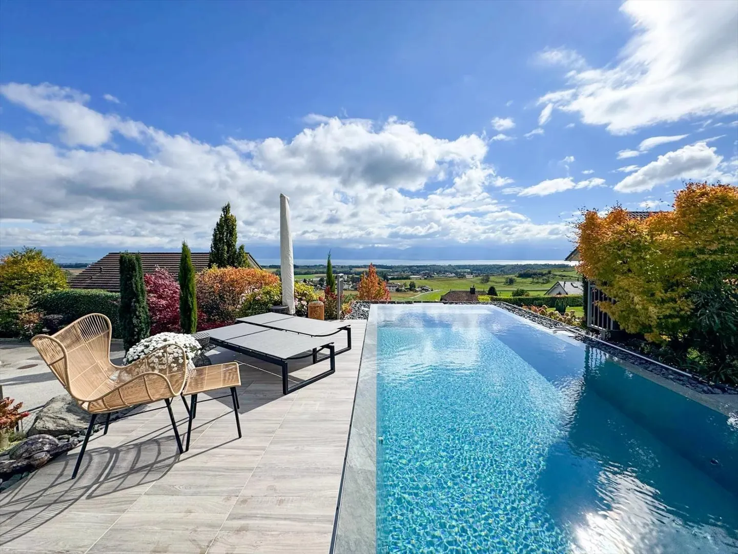 Un havre de paix avec un panorama extraordinaire - Photo 1 sur 13