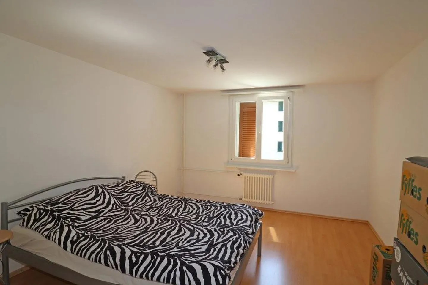 Appartement lumineux de 3 pièces avec grand balcon - Photo 2 sur 6
