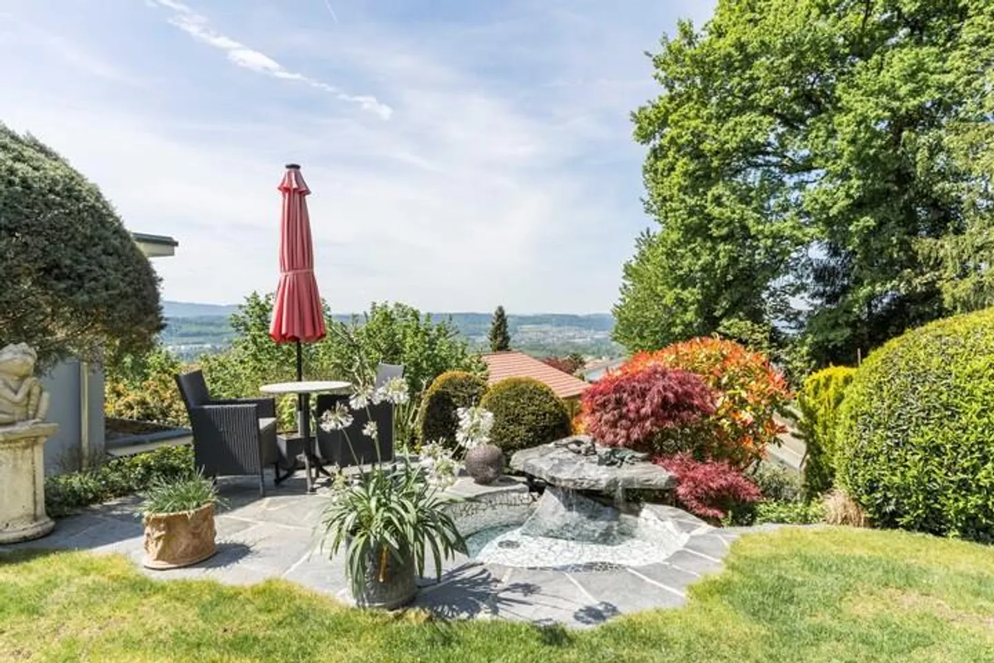 BEAUCOUP D'ESPACE & CLASSE SUR LA PENTE ENSOLEILLÉE - MAISON JUMELÉE EXCLUSIVE DE 5,5 PIÈCES... - Photo 6 sur 8