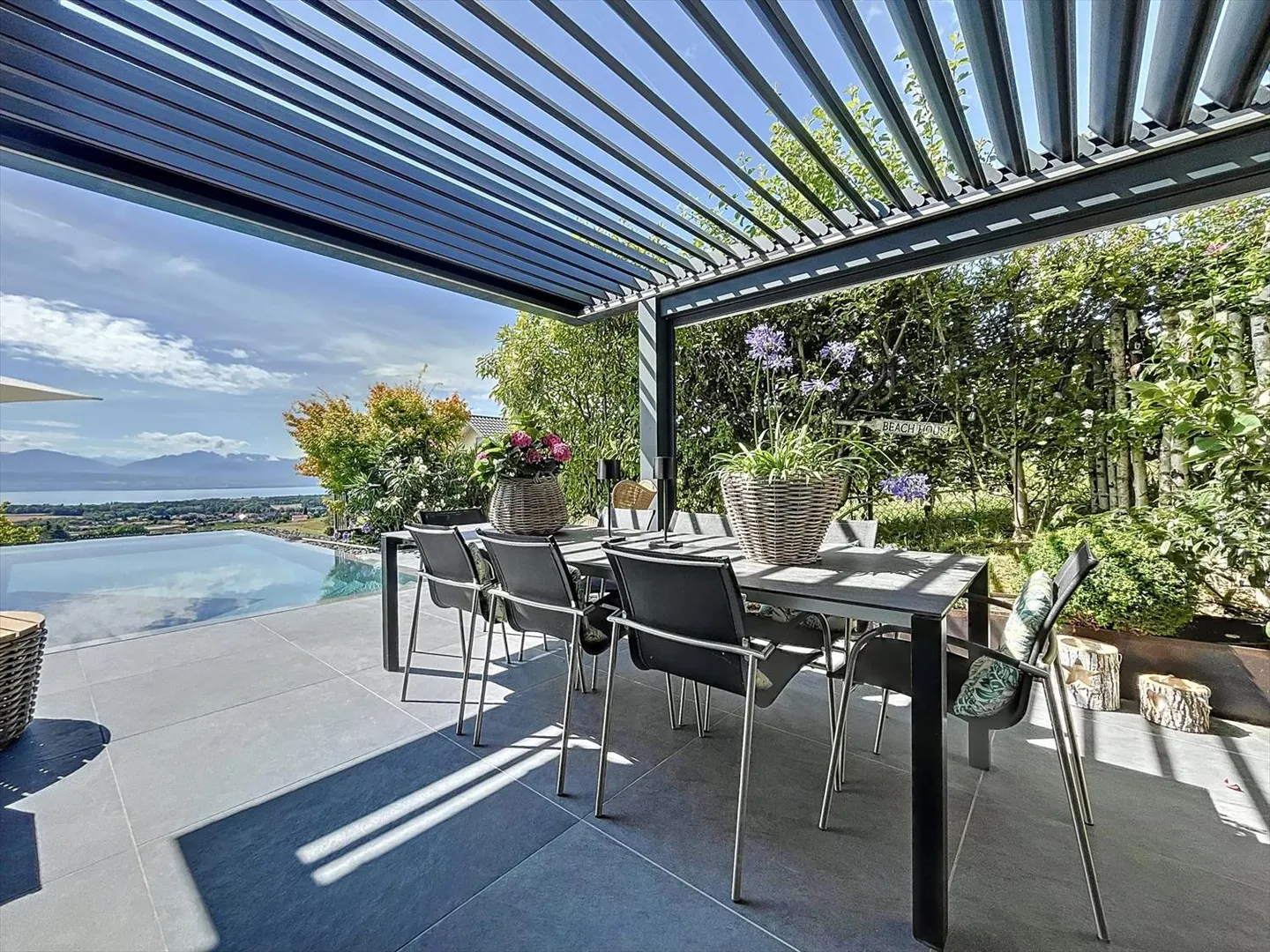 Un havre de paix avec un panorama extraordinaire - Photo 7 sur 13