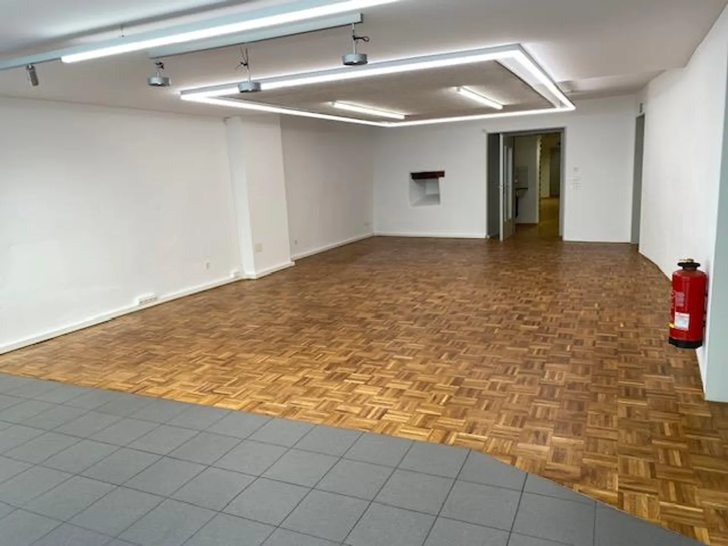 Your new retail or commercial space in the city of Willisau - Photo 3 of 7